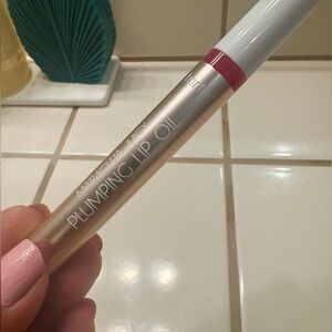 🆕Tarte Maracuja Juicy Plumping Lip Oil - Deep Red🆕